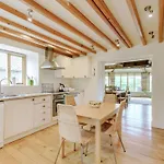 The Wheel House Holiday home *